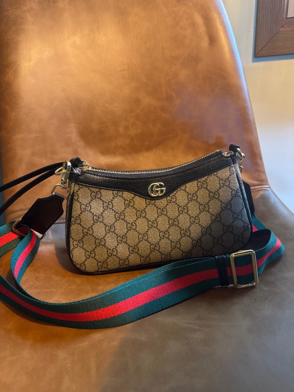 Crossbody bag